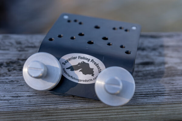 Lund 42° SportTrak Mount - Image 3